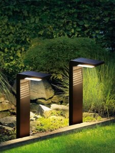 10W Solar Bahçe Armatür Güneş Enerjili Solar Led Kazıklı Çim Armatürü Bahçe Yer Aydınlatma